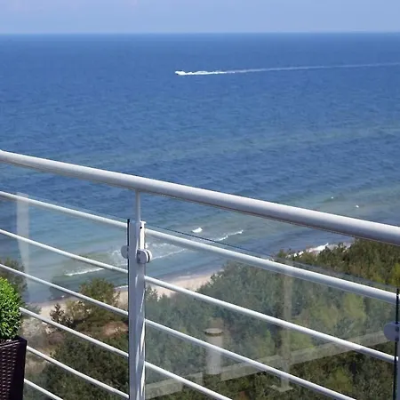 Apartament Mit Panoramaverglasung Und Meerblick By Interhome